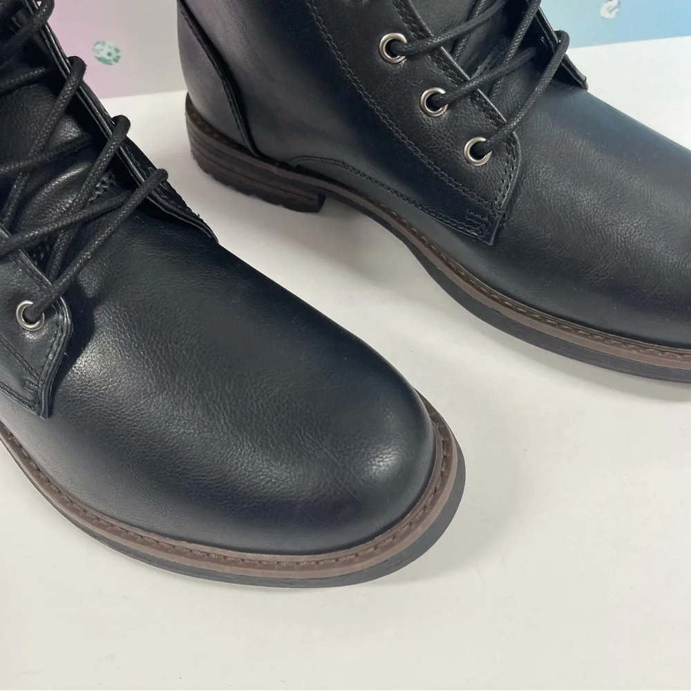 LUG SOLE JEFFERY BOOTS
